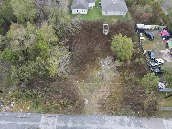 39 Tommye Street, Houston, TX 77028