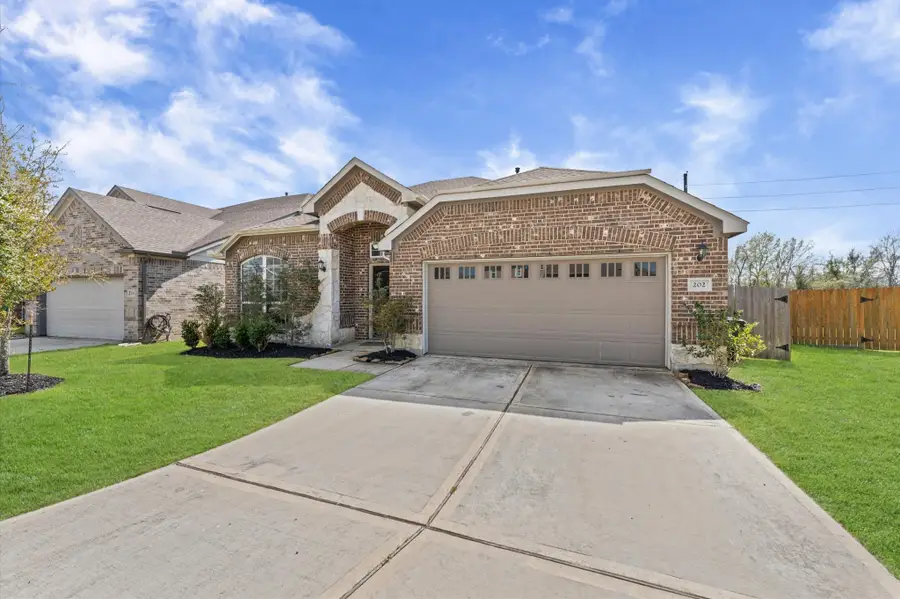 202 Polar Bear Trail, Crosby, TX 77532 - #2