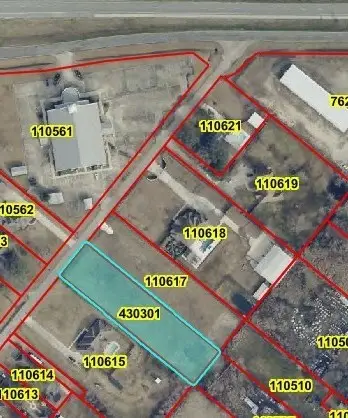 6420 Garner Street, Groves, TX 77619 - #3