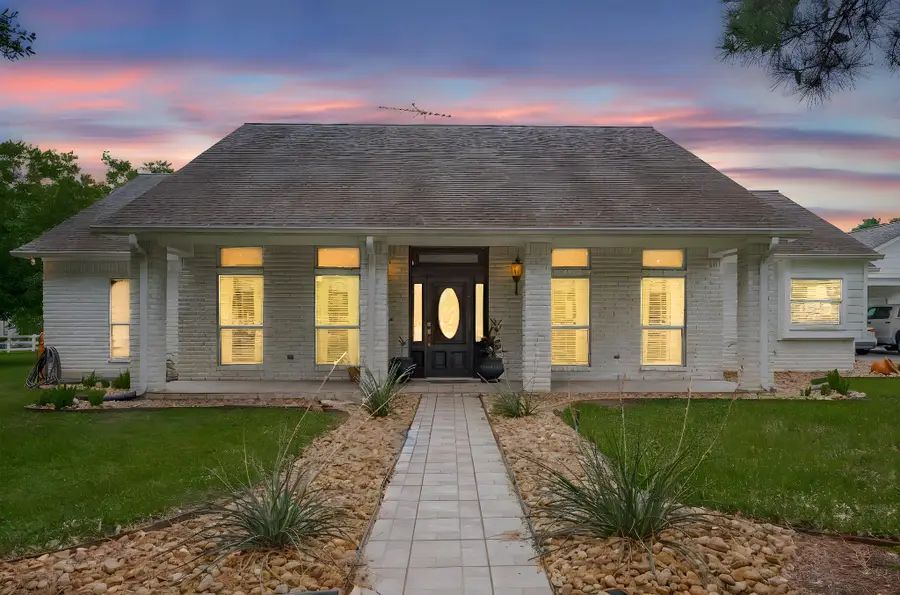 22102 Timber Ridge Drive, Magnolia, TX 77355 - Image #2