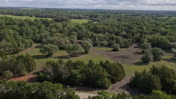 6 Baranowski Road, Brenham, TX 77833