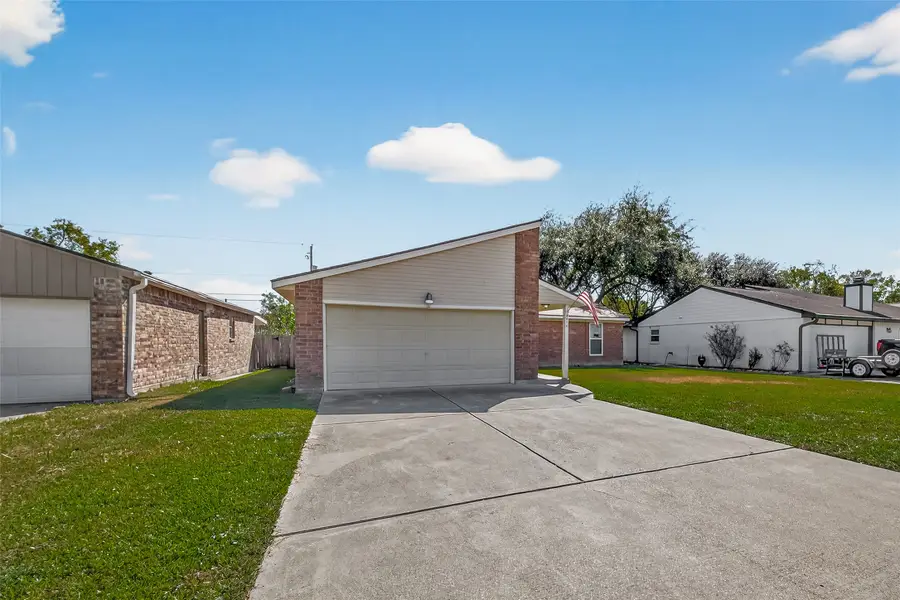 4014 Easy Street, Dickinson, TX 77539 - Image #2