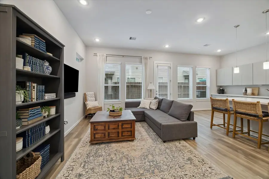 606 Thornton Road #D, Houston, TX 77018 - #2