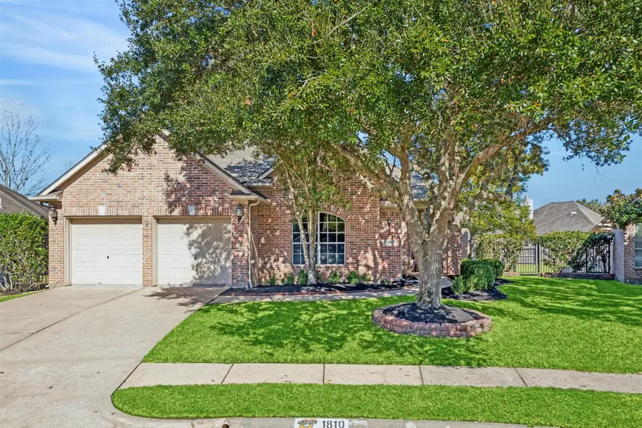 1810 Rippling Water Court, Sugar Land, TX 77479 - #3