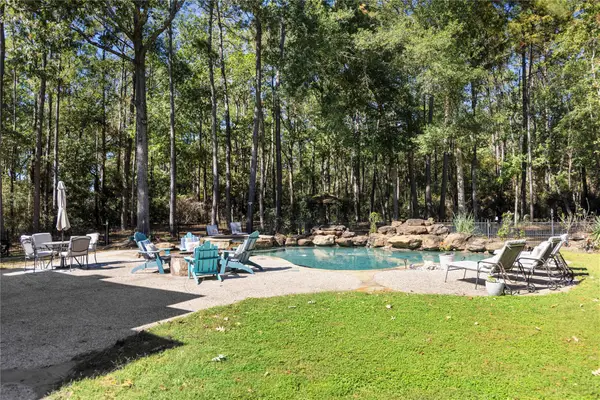13322 Stonecrest Lane, Conroe, TX 77302