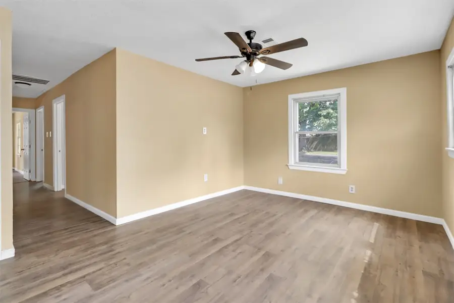 1008 Largo Street, Baytown, TX 77520 - #3