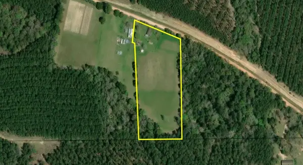 820 Camp Seale Road, Livingston, TX 77351