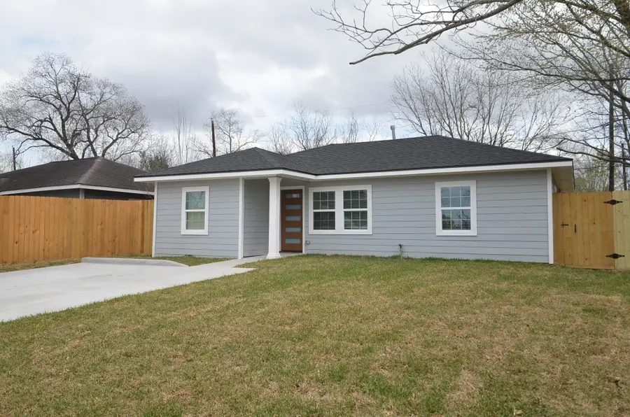 6801 Kassarine Pass, Houston, TX 77033 - #3