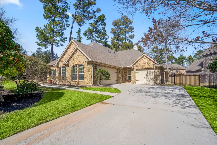 94 S Beech Springs Circle, Spring, TX 77389 - #2