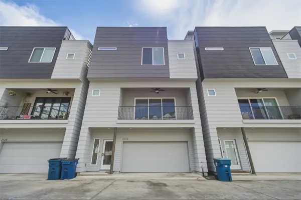 2126 Dennis Street Street, Houston, TX 77004