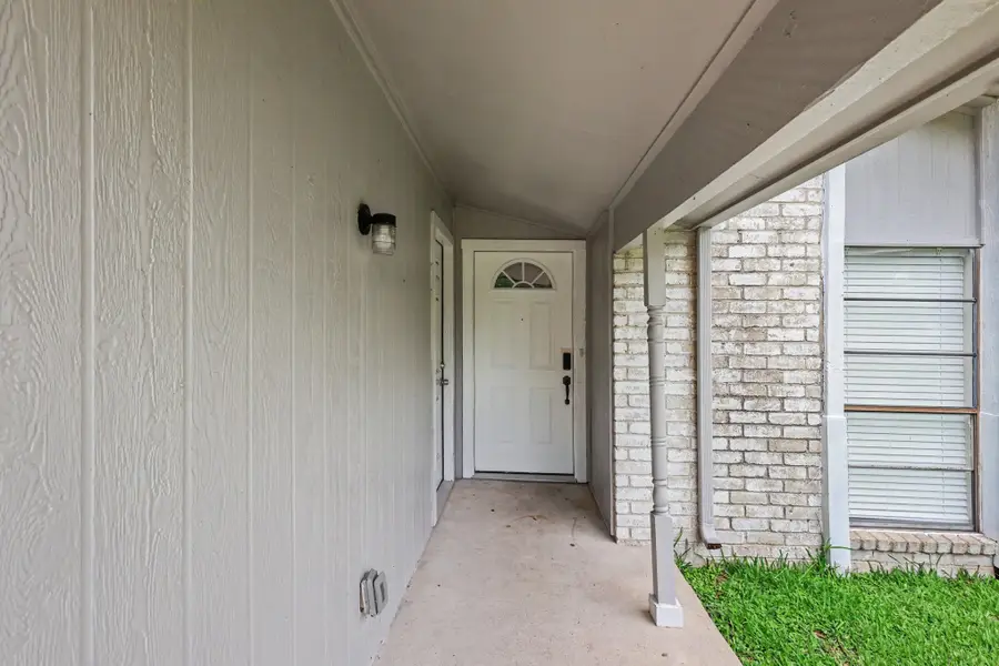 15430 Camino Del Sol Drive, Houston, TX 77083 - #2