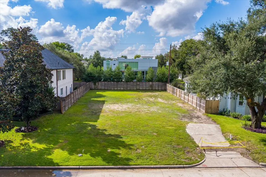 4625 Willow Street, Bellaire, TX 77401 - #2