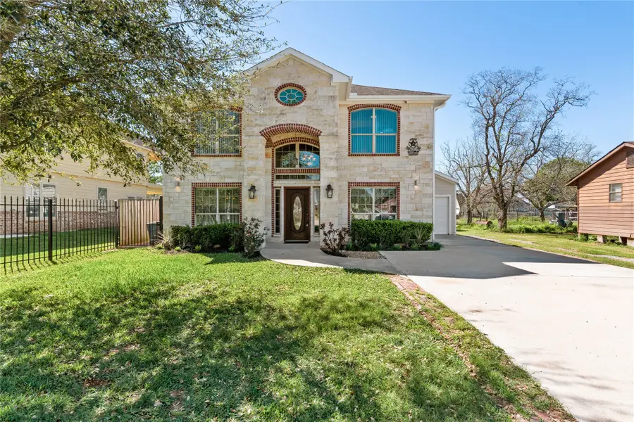 3618 Kansas Street, Fresno, TX 77545 - #2