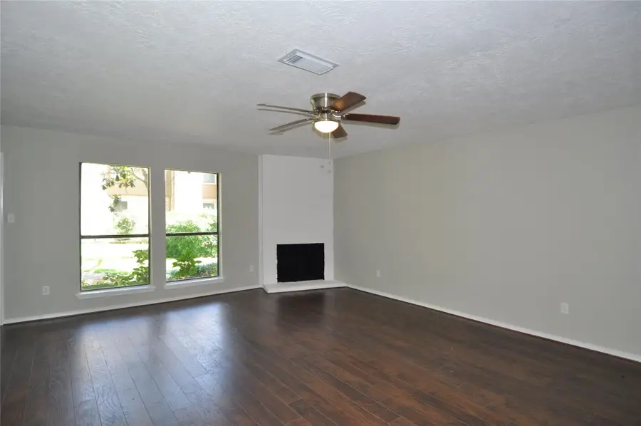 1011 Hamblen Road #103, Houston, TX 77339 - Image #3