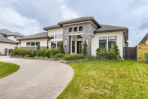 10130 Regatta Shore Drive, Missouri City, TX 77459
