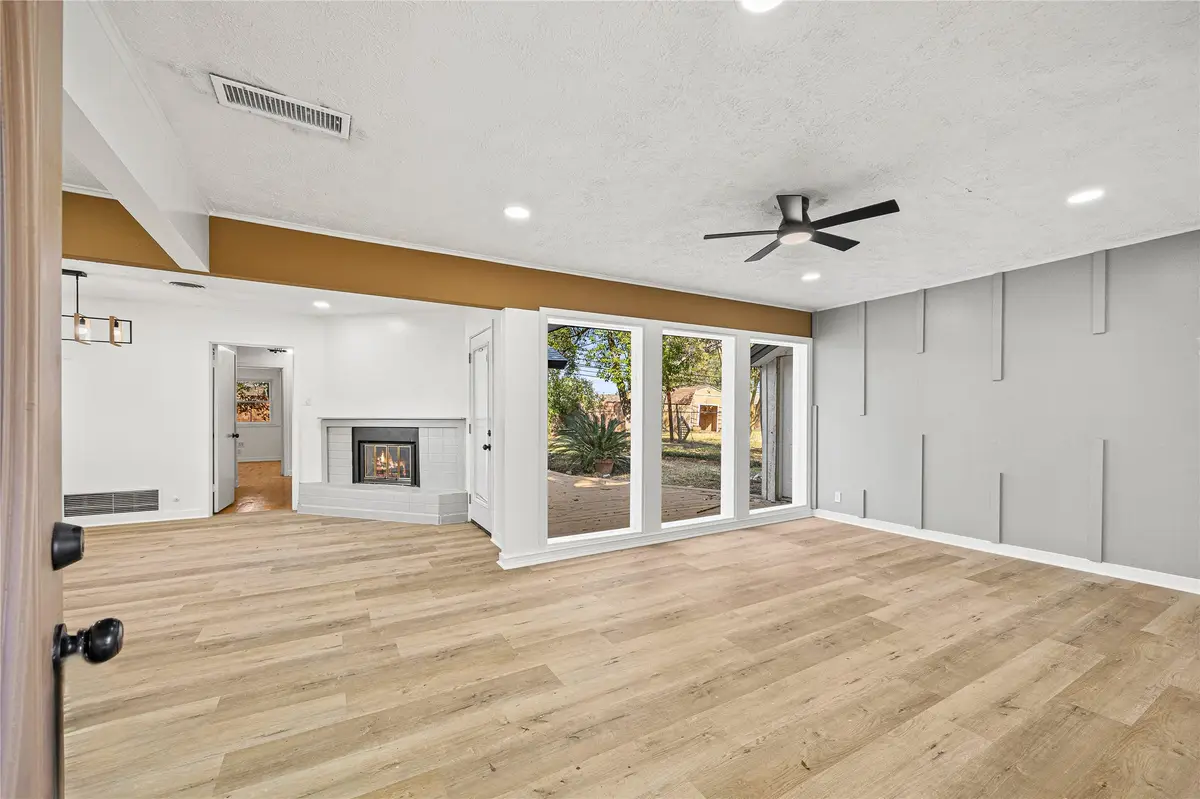 10259 Old Orchard Road, La Porte, TX 77571 - Image #1