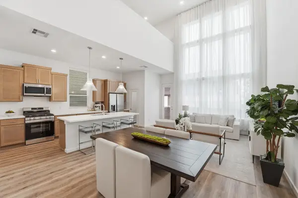 817 Thornton Road #F, Houston, TX 77018