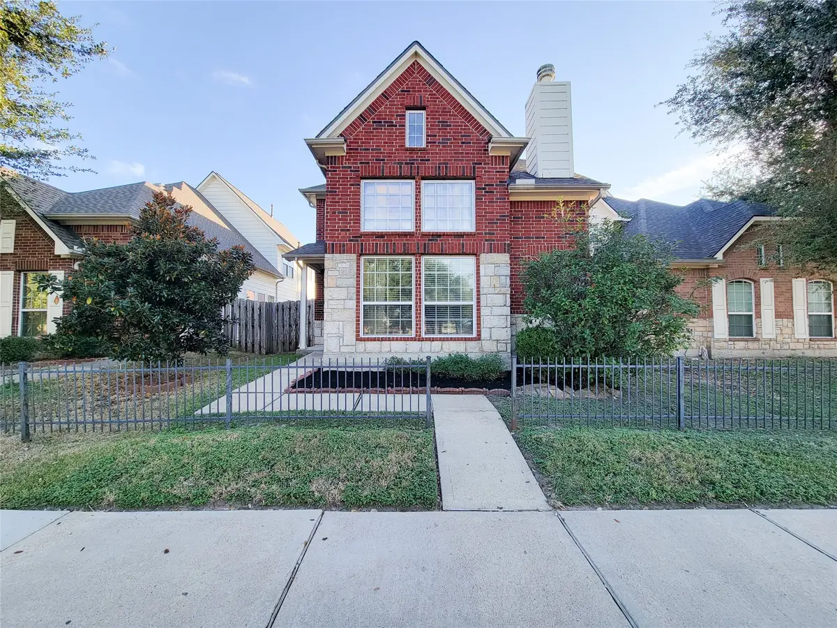 7243 Crimson Sky Drive, Houston, TX 77083 - Image #1