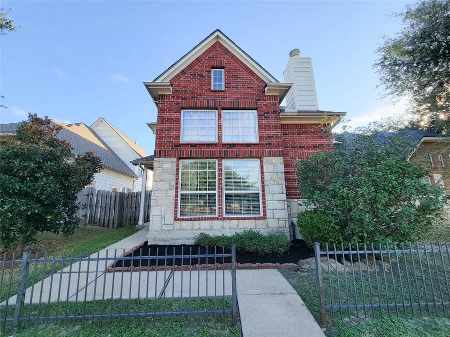 7243 Crimson Sky Drive, Houston, TX 77083 - Image #3