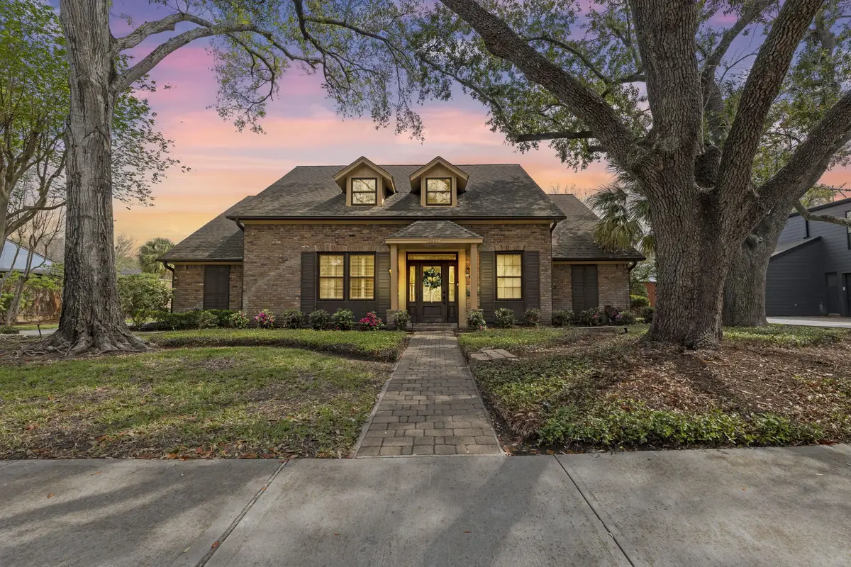 9607 Moonlight Drive, Houston, TX 77096 - #1