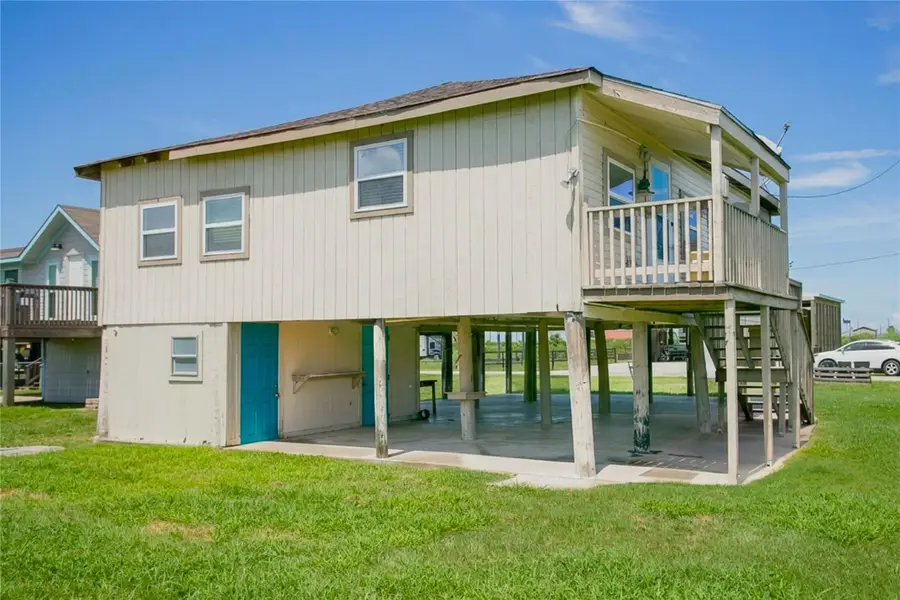959 S East Road, Crystal Beach, TX 77650 - #3