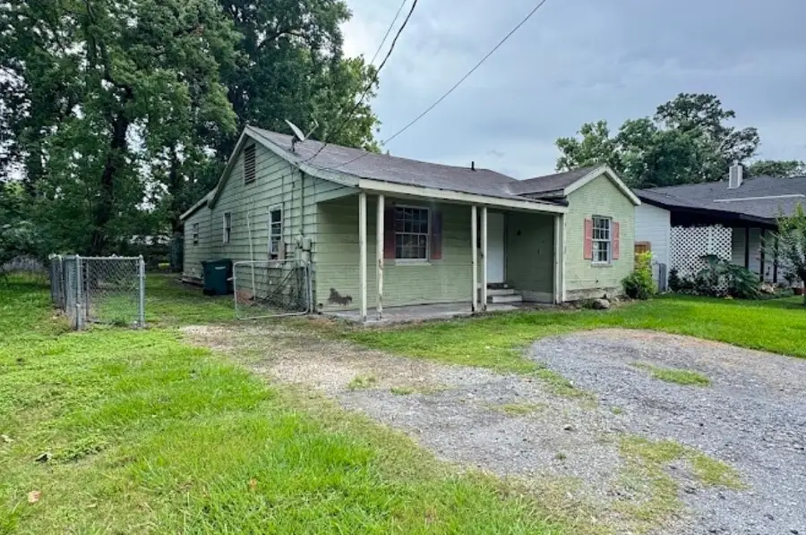 4310 Harding Drive, Beaumont, TX 77703 - #2