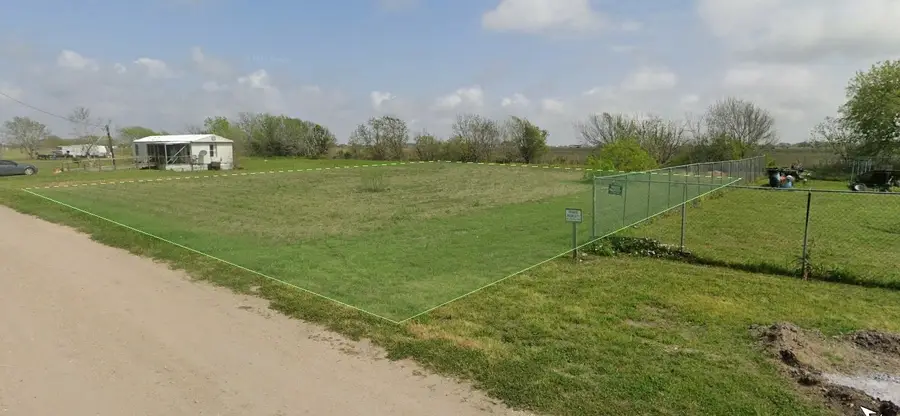 363 Baracuda, Palacios, TX 77465 - #2