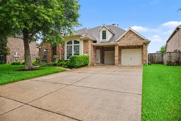 1541 Moncrey Avenue, League City, TX 77573