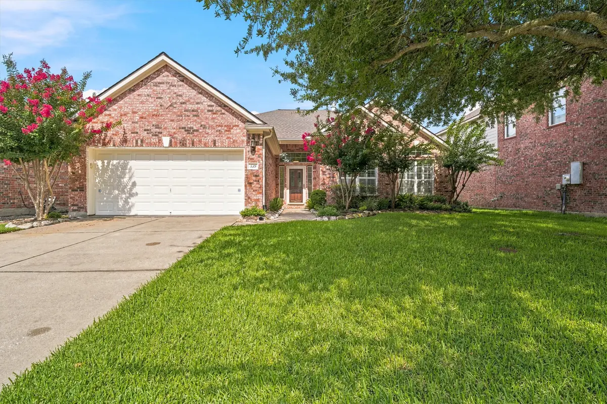 539 Green Cedar Drive, League City, TX 77573 - #1