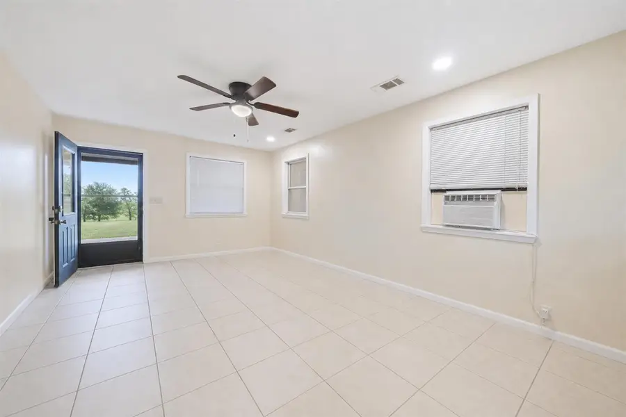 301 Cooks Lane, Franklin, TX 77856 - #3