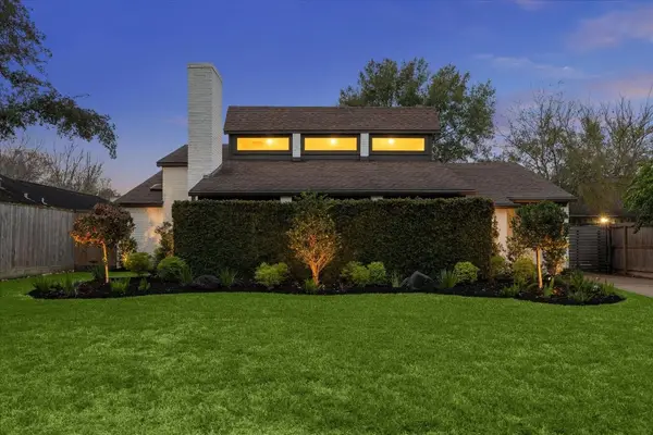 3210 Freshmeadows Drive, Houston, TX 77063