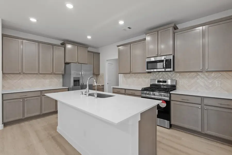 31835 Autumn Spur Lane, Hockley, TX 77447 - Image #3