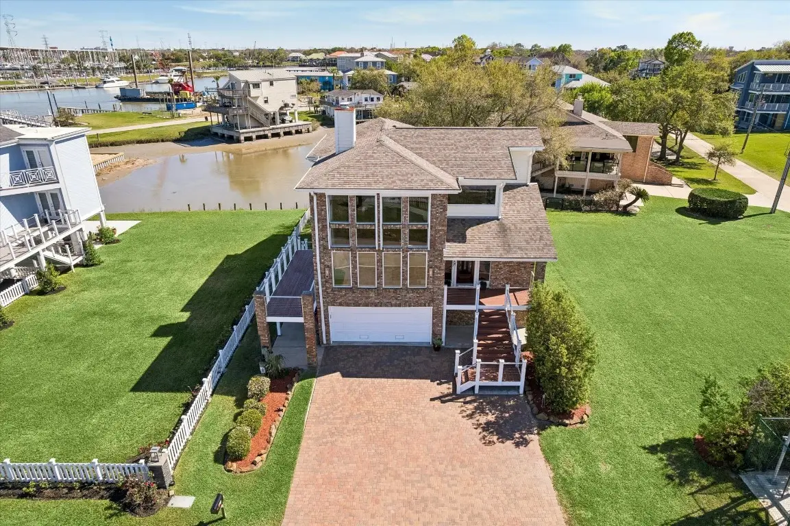 807 N Shore Drive, Kemah, TX 77565 - #1
