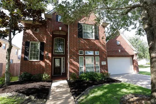 5107 Field Briar Lane, Sugar Land, TX 77479
