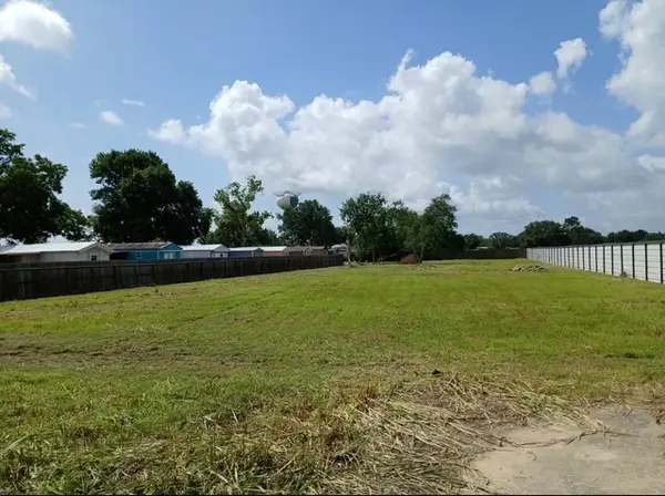 0 Verhalen Road, Alvin, TX 77511