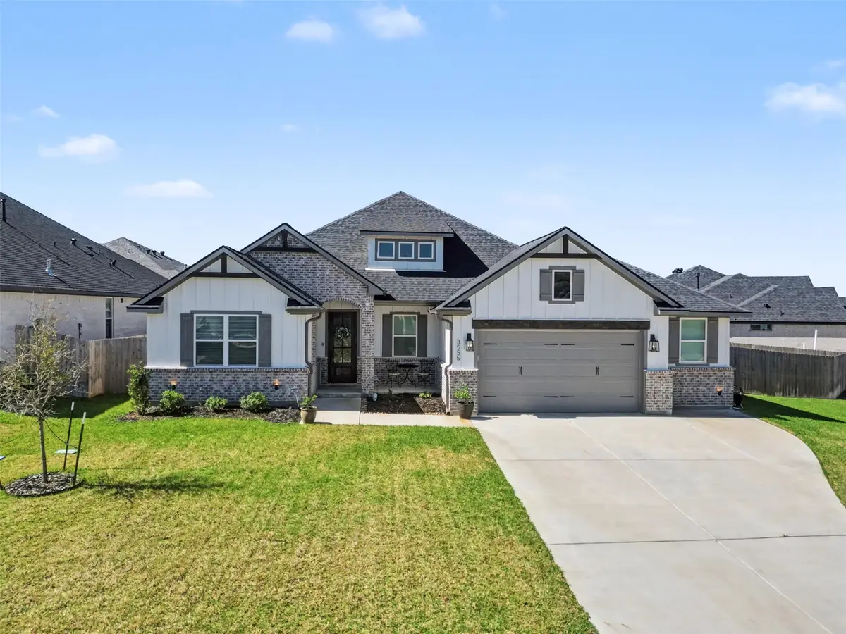3555 Chantilly Path, Bryan, TX 77808 - #1