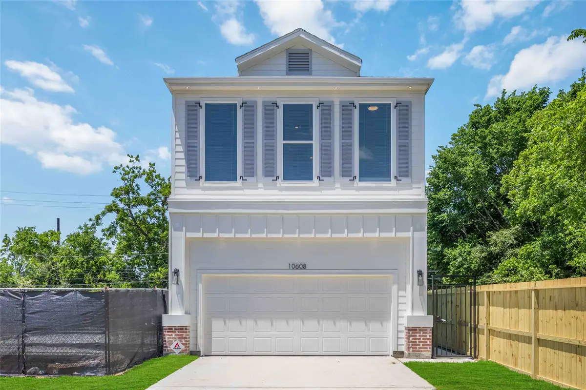 10608 Ashville Drive, Houston, TX 77051 - Image #1