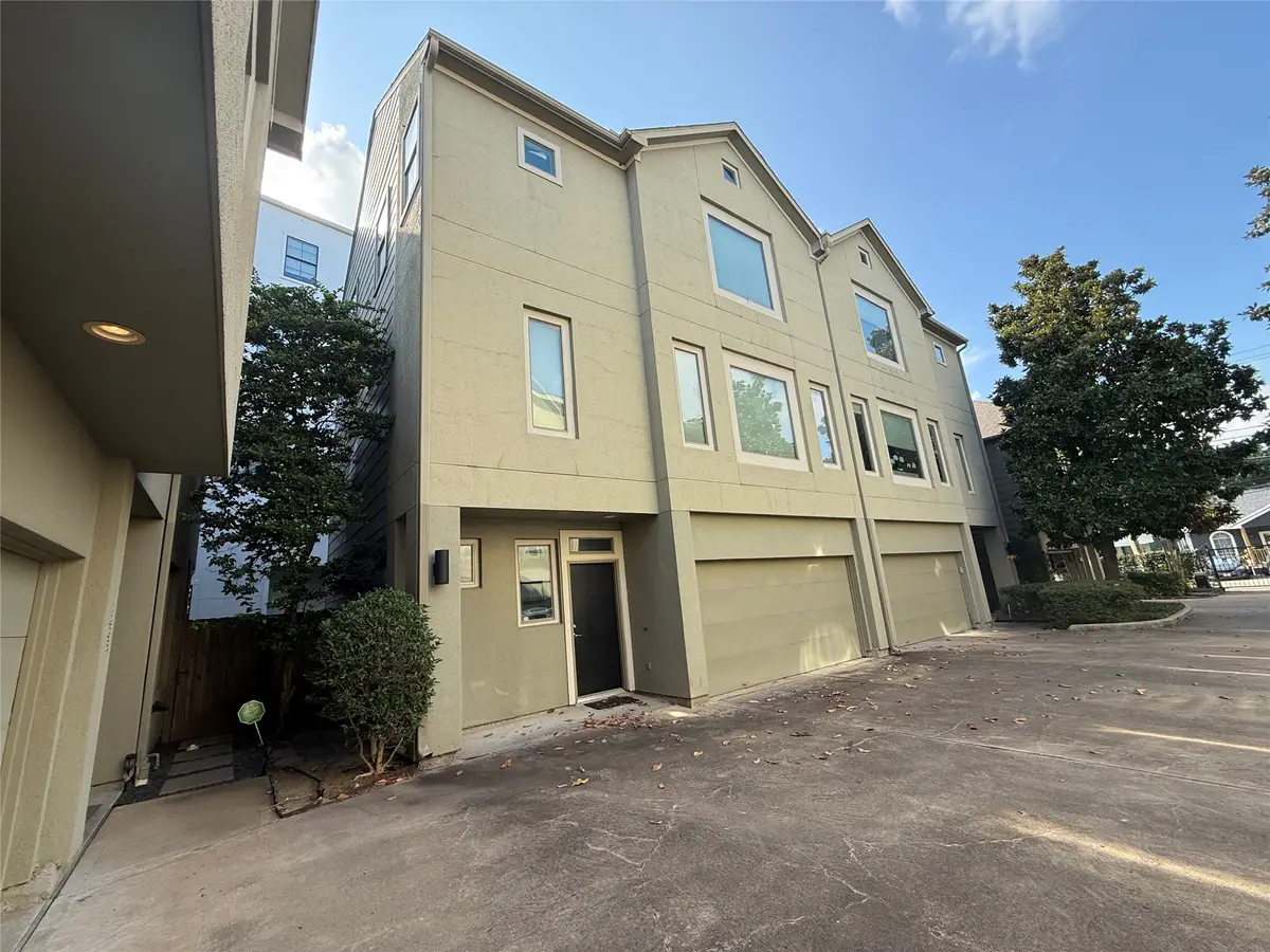 4330 Center Street, Houston, TX 77007 - #1