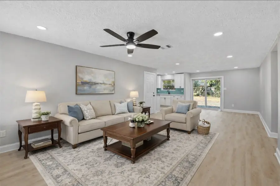 5531 Elm Tree Drive, Houston, TX 77048 - Image #2