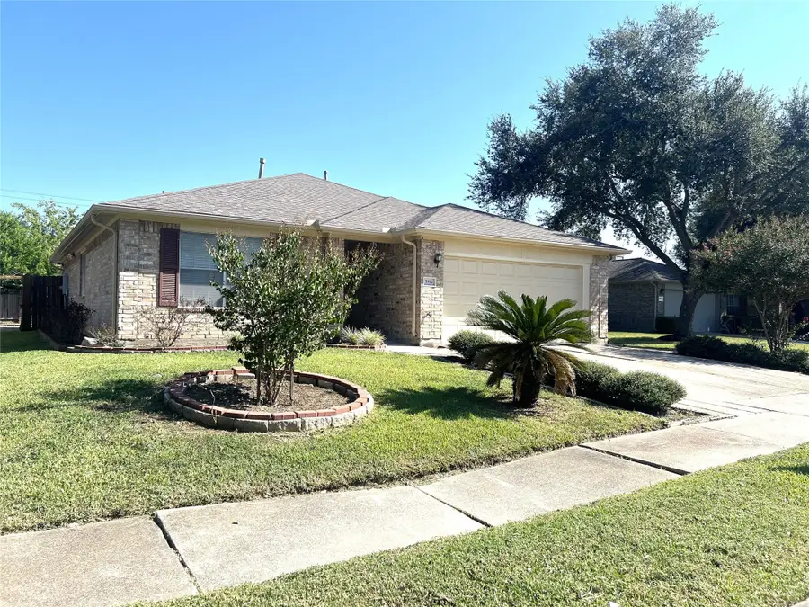 5914 Dream Court, Houston, TX 77085 - Image #2