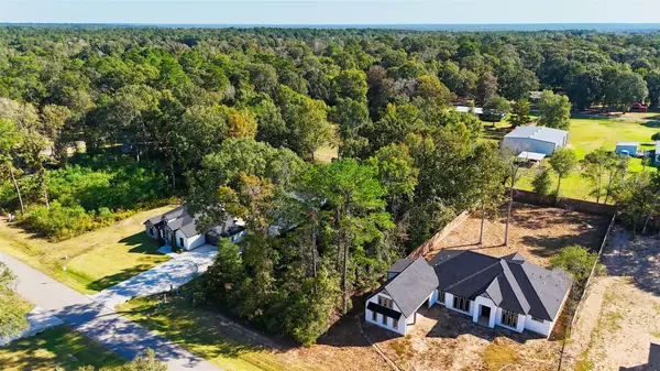 187 County Road 6606, Dayton, TX 77535