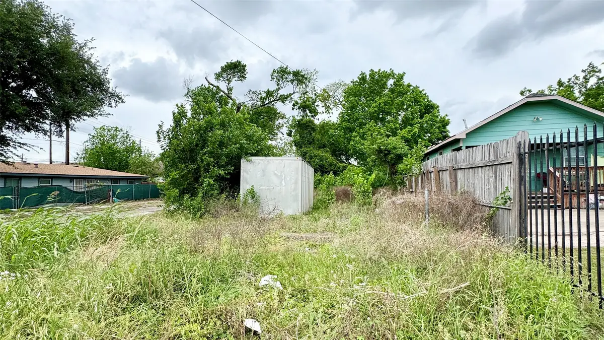 7309 N Main Street, Houston, TX 77022 - #1