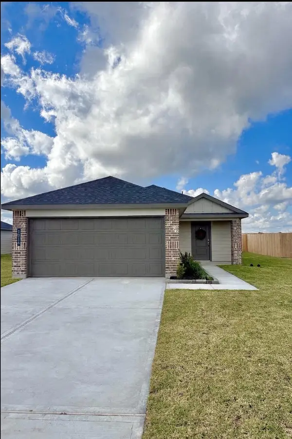 1707 Zander Court, Alvin, TX 77511