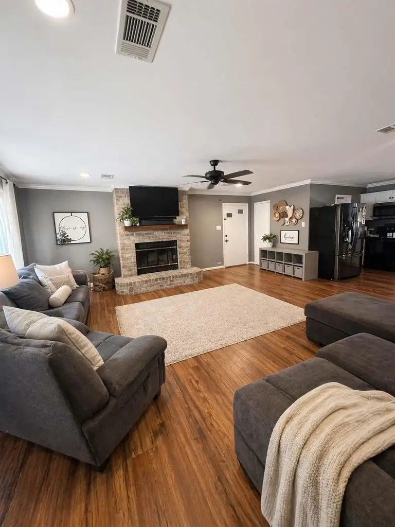 2500 E Houston Ave, Crockett, TX 75835 - #3