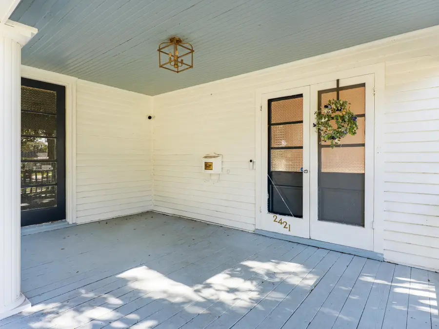 2421 Avenue G, Bay City, TX 77414 - #3