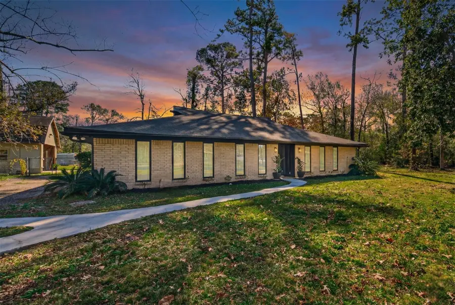 15335 Robin Trail, Conroe, TX 77302 - Image #2