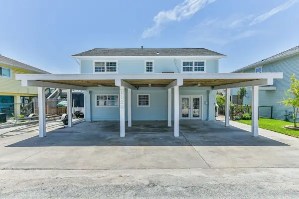 1126 Redfish Street, Bayou Vista, TX 77563