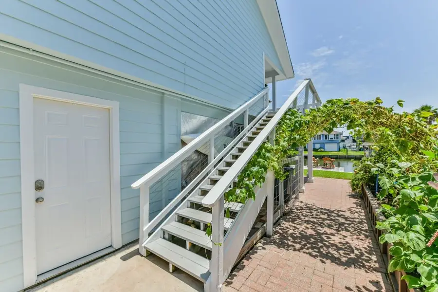 1126 Redfish Street, Bayou Vista, TX 77563 - #3