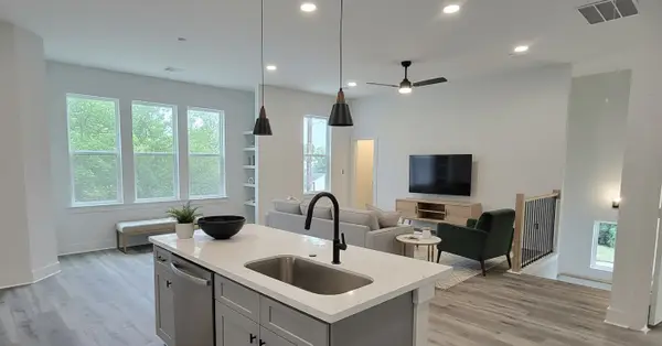 4922 Hoover Street #E, Houston, TX 77092