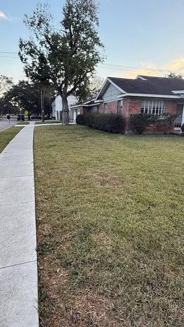 5147 Jackwood Street, Houston, TX 77096 - Image #2